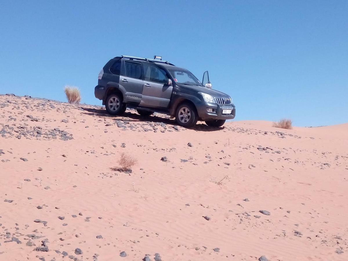 La Vallee Des Dunes - Auberge, Bivouacs Et Excursions Мерзуга Экстерьер фото